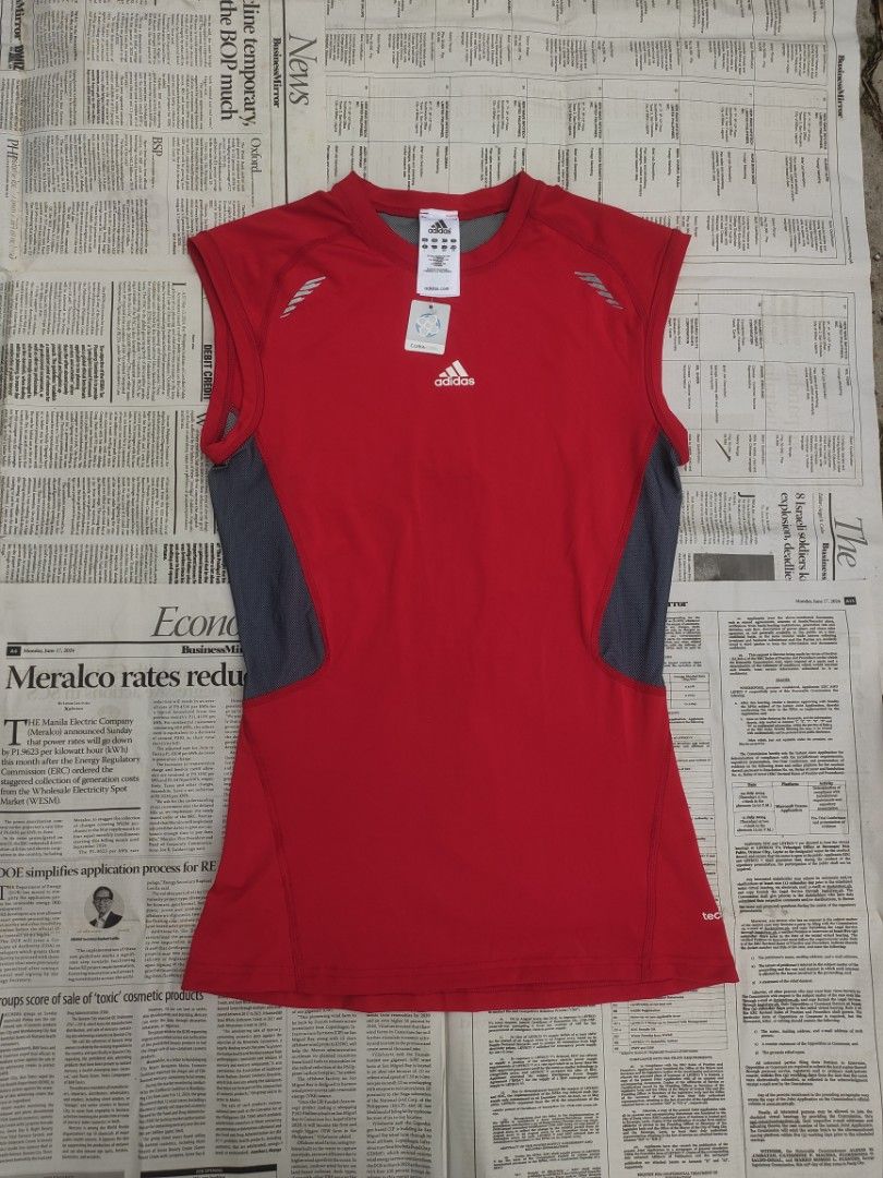 ADIDAS TECHFIT COMPRESSION (Category: Activewear) located in Bacoor. Submitted by shiiinnngg (Listing ID 1344304550, Image 1). Description: ADIDAS TECHFIT COMPRESSION CLIMACOOL HANGTAG SIZE LARGE , EXELLENT TO ASNEW CONDITION WITH HANGTAG 450 FREE SHIPPING.