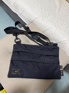 （分類：）位於 。 由 armchannal 提交（商品編號 1344402118，圖片 1）。簡介： 。