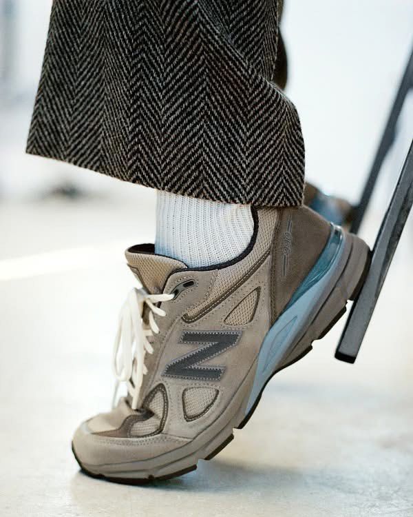26.5】AURALEE New Balance 990v4