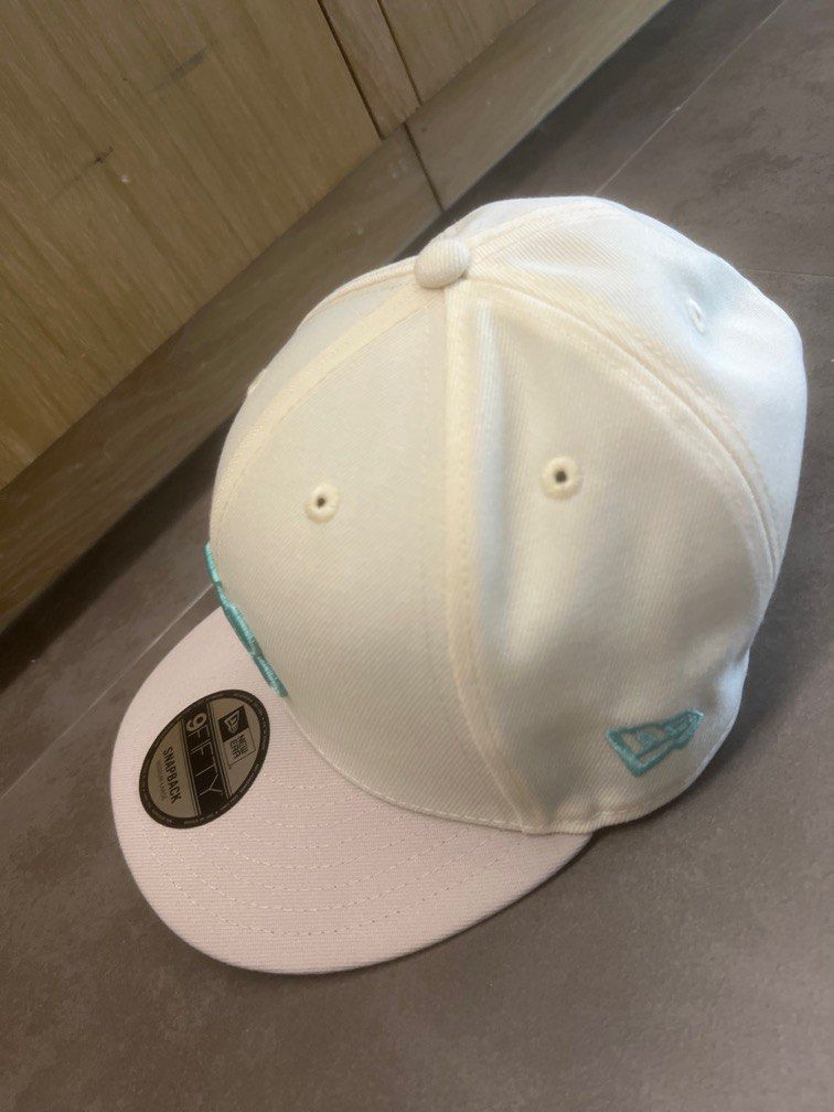 Cap帽 （分類：運動服裝）位於 Hong Kong。 由 goandshop 提交（商品編號 1344259113，圖片 4）。簡介： 99%new。