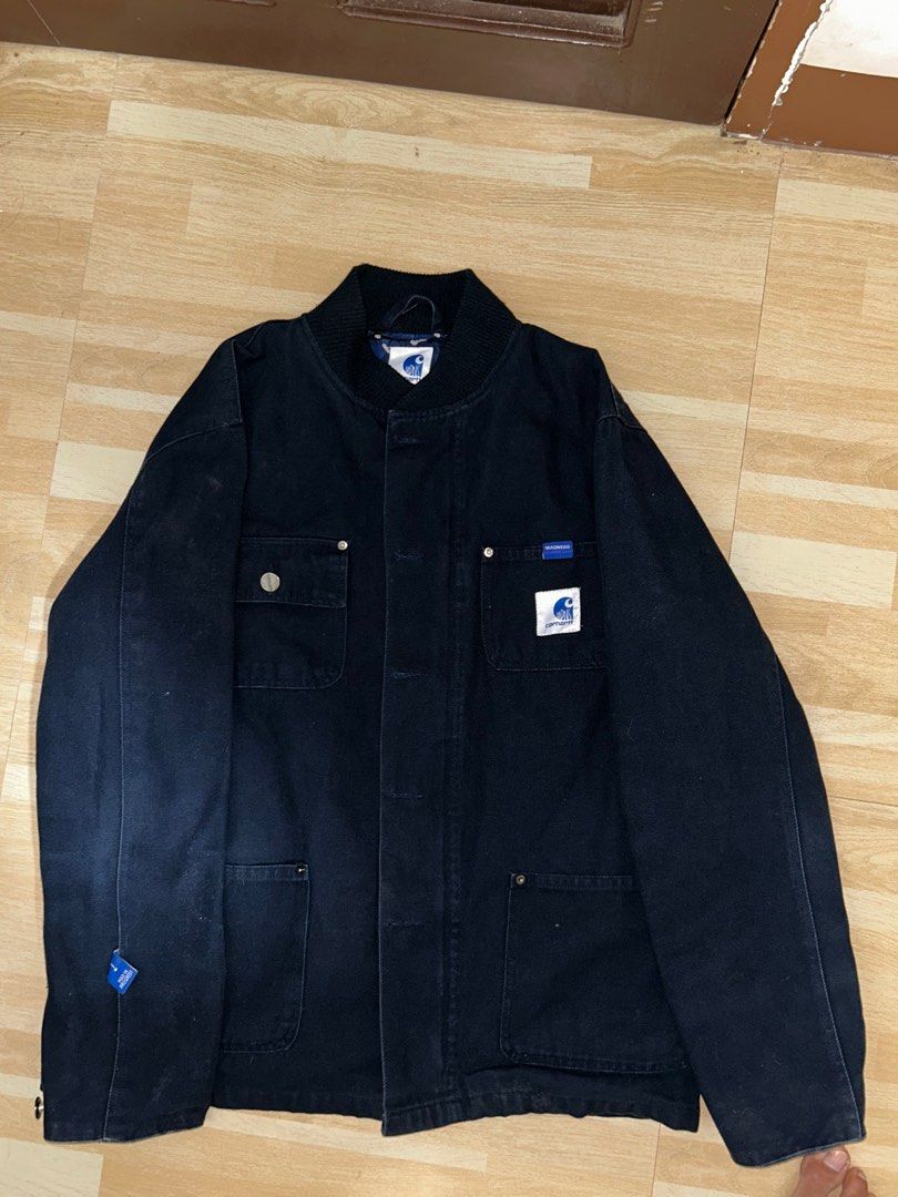 Carhartt madness Women s Fashion Coats Jackets and Outerwear on Carousell
