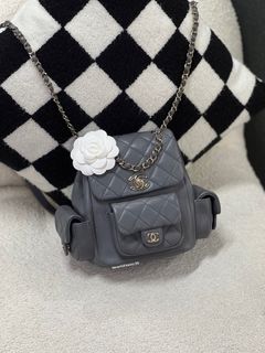 (Category: ) located in . Submitted by neverfull_luxury_sg (Listing ID 1344270227, Image 1). Description: .