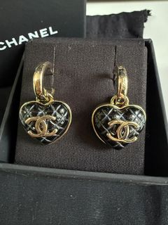 （分類：）位於 。 由 tshh__ 提交（商品編號 1332889319，圖片 1）。簡介： 。