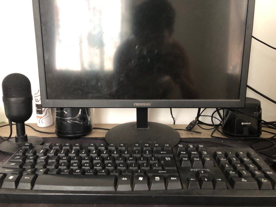 Desktop AMD RYZEN 5 3400G 4 CORES 8 THREAD PROCESSOR with INPLAY Speaker (Category: Desktops) located in Caloocan City. Submitted by boncatojam19096 (Listing ID 1344291355, Image 1). Description: Processor: AMD Ryzen 5 3400G 4 CORES 8 THREADS PROCESSOR Motherboard: GIGABYW A320M-S2H AM4 SOCKET MOTHERBOARD Memory: CRUCIAL BALLISTIX 16GB 3200MHZ DDR4 MEMORY-BLACK Primary Storage: COLORFUL 256GB SSD 2.5" SATA Secondary Storage: WD 465GB HDD Power Su