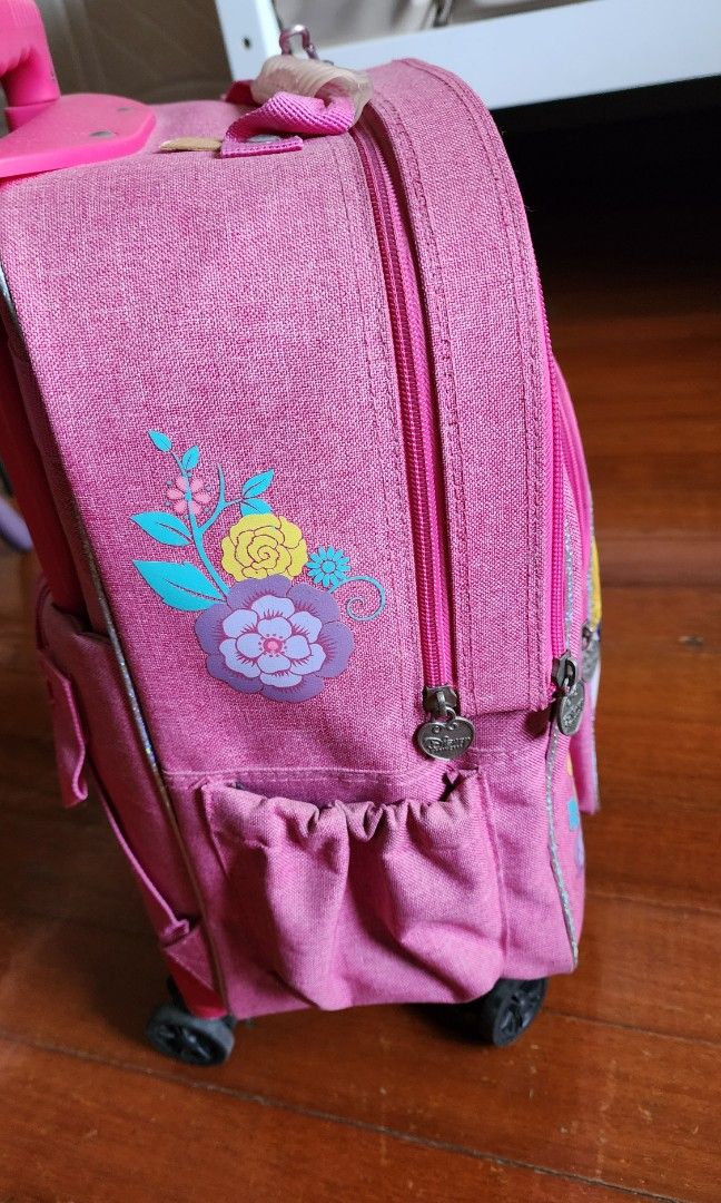 Disney Princess trolley school bag (Category: Babies & Kids Fashion) located in Cebu City. Submitted by lyn168 (Listing ID 1344363478, Image 2). Description: no issues RFS decluttering.