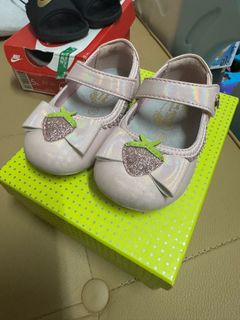 （分類：）位於 。 由 sze610 提交（商品編號 1344399115，圖片 1）。簡介： 。