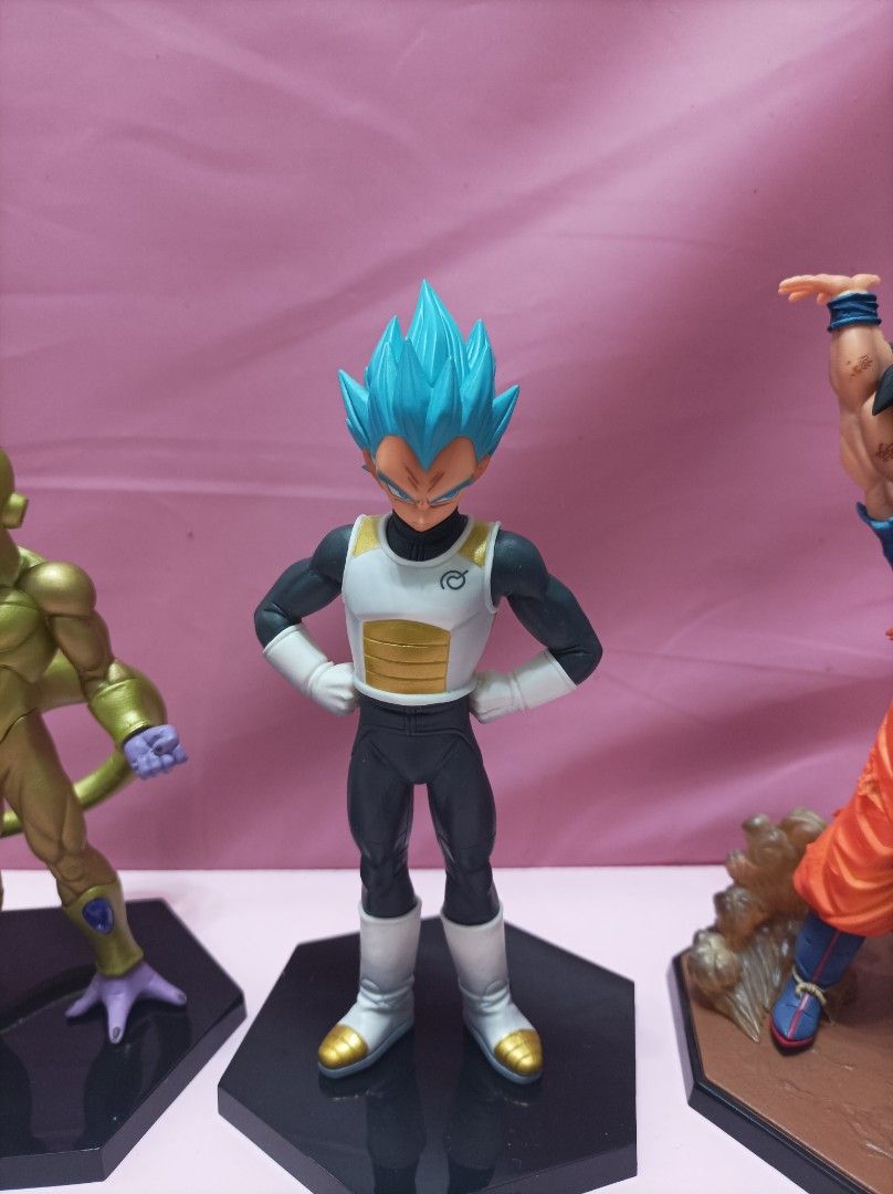 Dragon ball 龍珠 一堆figure 悟空 比達 金菲利, 興趣及遊戲, 玩具 & 遊戲類 - Carousell