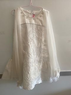 (Kategori: ) berada di . Dikirim oleh rere_lvy (ID iklan 1344282313, Gambar 1). Deskripsi: .