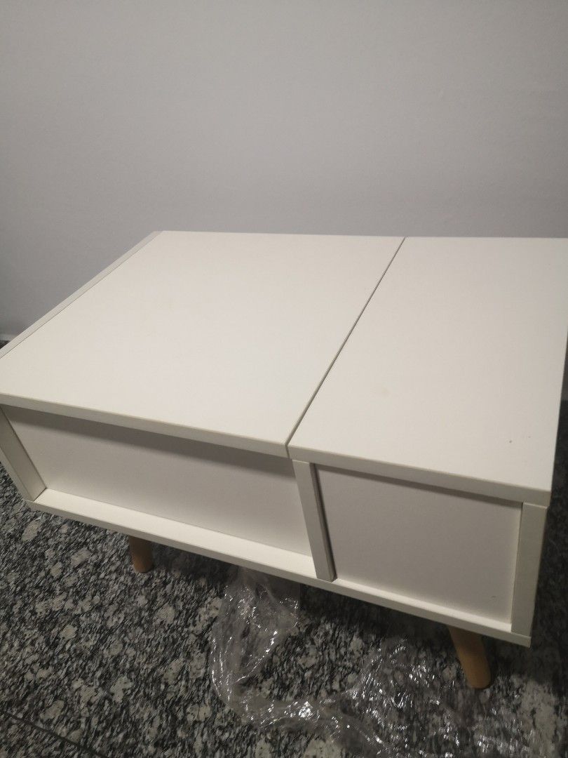 Dressing Table (Category: Makeup) located in Singapore. Submitted by sheepish88 (Listing ID 1344351283, Image 2). Description: Makeup table. Bought for a few months. No longer needed. Selling at $28 (nego). Self collect please.