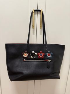 (Category: ) located in . Submitted by preloved4eva (Listing ID 1344406218, Image 1). Description: .