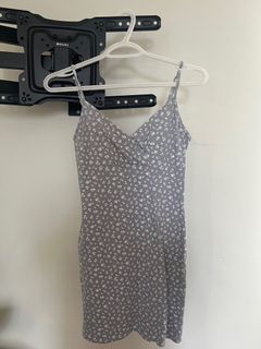 (Category: ) located in . Submitted by shopstop_declutter (Listing ID 1344315843, Image 1). Description: .