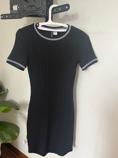(Category: ) located in . Submitted by shopstop_declutter (Listing ID 1344312134, Image 1). Description: .