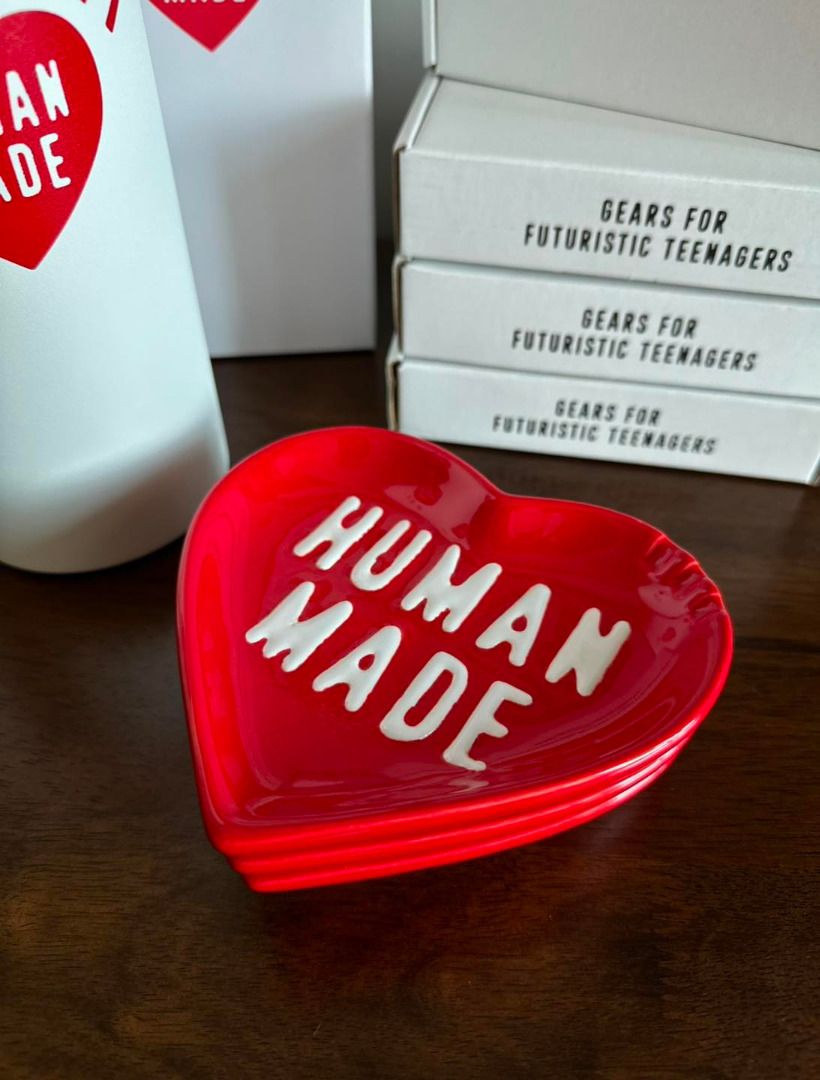 Human Made Bottle Tissue Case 鋼製紙巾盒Heart Ceramics Tray 心形