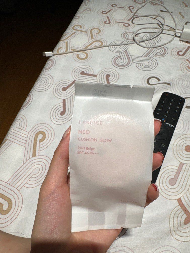 Laneige Neo Cushion Refill 21N1 (Category: Makeup) located in Caloocan City. Submitted by nadine.0113 (Listing ID 1344387412, Image 1). Description: Have too many other foundations already.