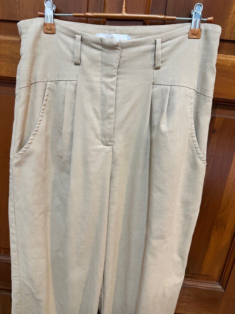 Linen Wide Pants - Fits M-L (Category: Other Bottoms) located in Paranaque City. Submitted by applemt (Listing ID 1311383375, Image 2). Description: Waist - 29” Hip - 39.25” Pants length - 40”.
