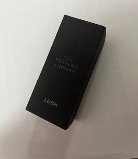 （分類：）位於 。 由 sellll0538 提交（商品編號 1344309647，圖片 1）。簡介： 。
