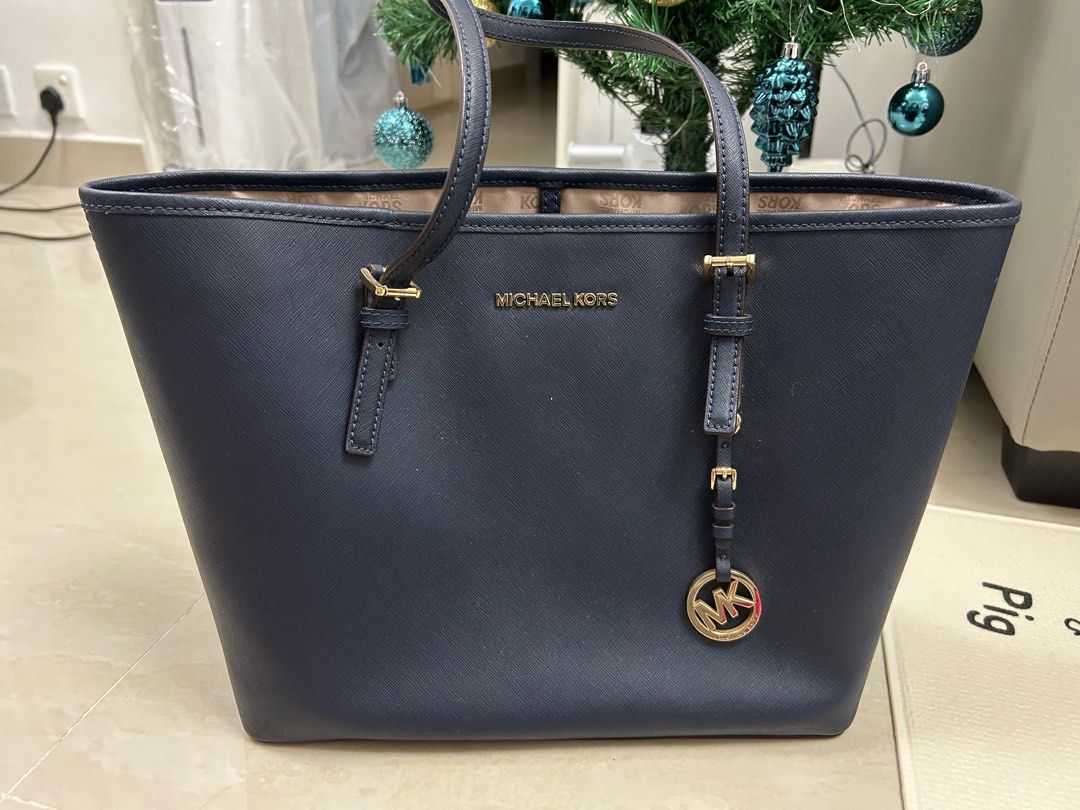 Michael Kors Jet Set Navy Blue Crossgrain Leather Carryall Tote Bag Carousell