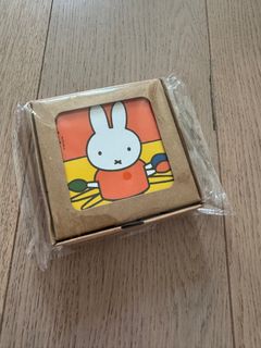 （分類：）位於 。 由 caarrooll 提交（商品編號 1344321369，圖片 1）。簡介： 。