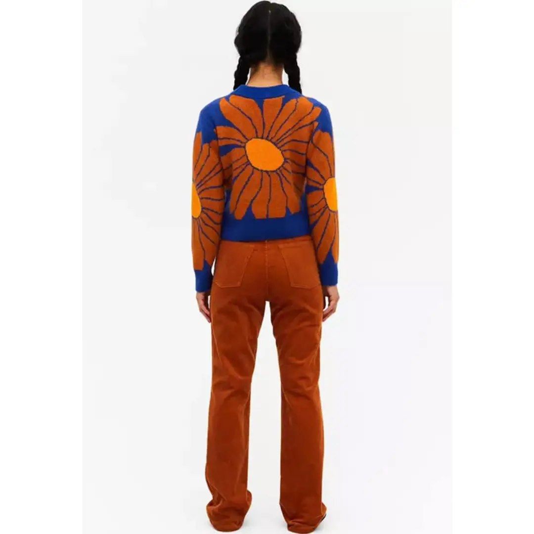 Monki Corduroy Pants (Category: Other Bottoms) located in Quezon City. Submitted by maychamatcha (Listing ID 1344360232, Image 2). Description: Never used, only tried once for fitting Tag says 36, but this fits 38 better (27-28”waistline for high-waist look, 26-27” for mid-waist look) Original Monki bought from Zalora Rfs: color doesn’t suit me. can’t return..
