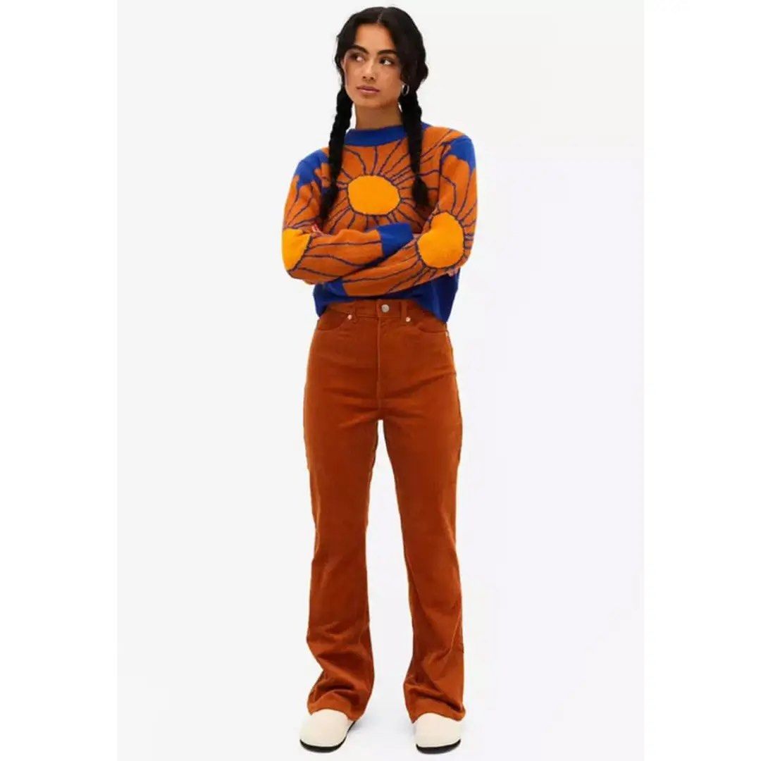 Monki Corduroy Pants (Category: Other Bottoms) located in Quezon City. Submitted by maychamatcha (Listing ID 1344360232, Image 1). Description: Never used, only tried once for fitting Tag says 36, but this fits 38 better (27-28”waistline for high-waist look, 26-27” for mid-waist look) Original Monki bought from Zalora Rfs: color doesn’t suit me. can’t return..