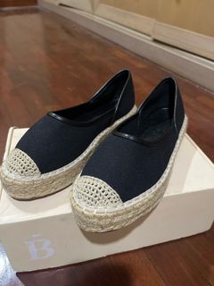 (Category: ) located in . Submitted by frrhns.preloved (Listing ID 1344401558, Image 1). Description: .