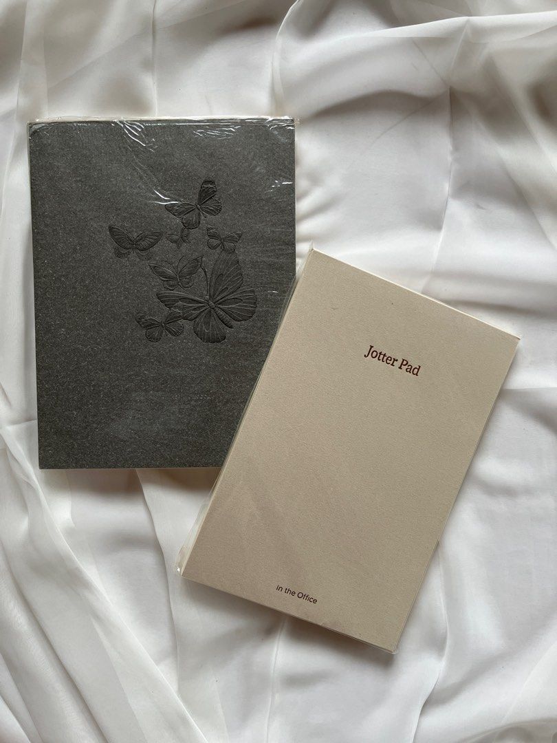 Notebook & Jotter Pad (Bundle) (Category: Stationery & School Supplies) located in Angeles City. Submitted by declutterfinds.ph (Listing ID 1344287548, Image 1). Description: Notebook (Butterflies) Orig. Price: 200 Jotter Pad: 100+ High Quality | Never been used Note: It’s been stuck in a box inside the cabinet for so long so minimal paper stain on edge is expected (except jotter pad) due to storing condition. :).