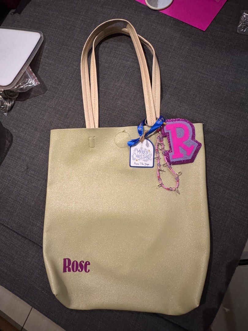 Personalized bag with Key Chain Beads Giveaways (Category: Shoulder Bags) located in Muntinlupa City. Submitted by the_spruce (Listing ID 1344310749, Image 2). Description: Personalized Bag comes with Key Chain and Beaded Trinkets - 480php If Bag only with Name - 350php Comes with Gift Tags and Ribbons Available in White, Green and Beige Will give discounts if bulk order Requires 50% downpayment upon order .