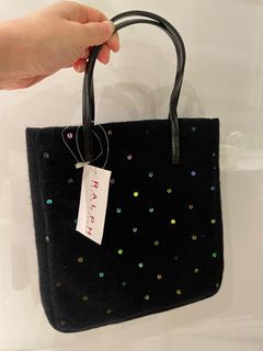 （分類：）位於 。 由 pwlhk 提交（商品編號 1344255614，圖片 1）。簡介： 。
