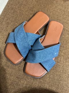 (Category: ) located in . Submitted by intannadiah (Listing ID 1344410041, Image 1). Description: .