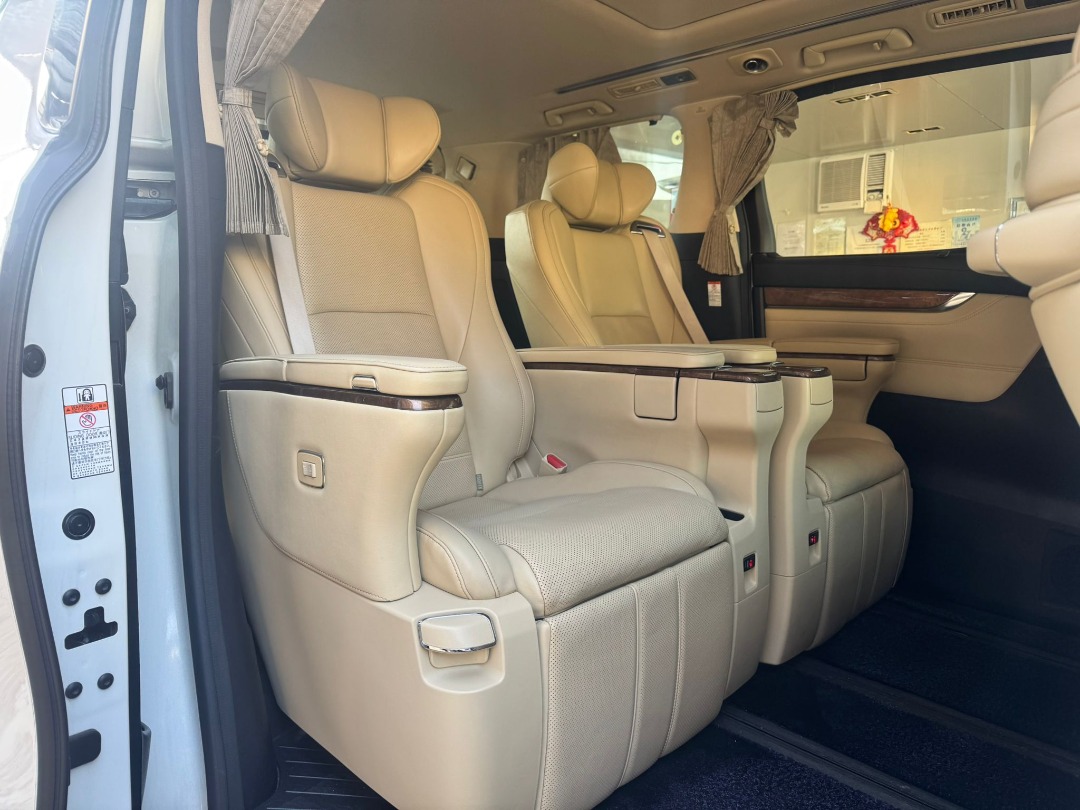 Toyota Alphard 3.5 Executive Lounge (A)62863172056962114
