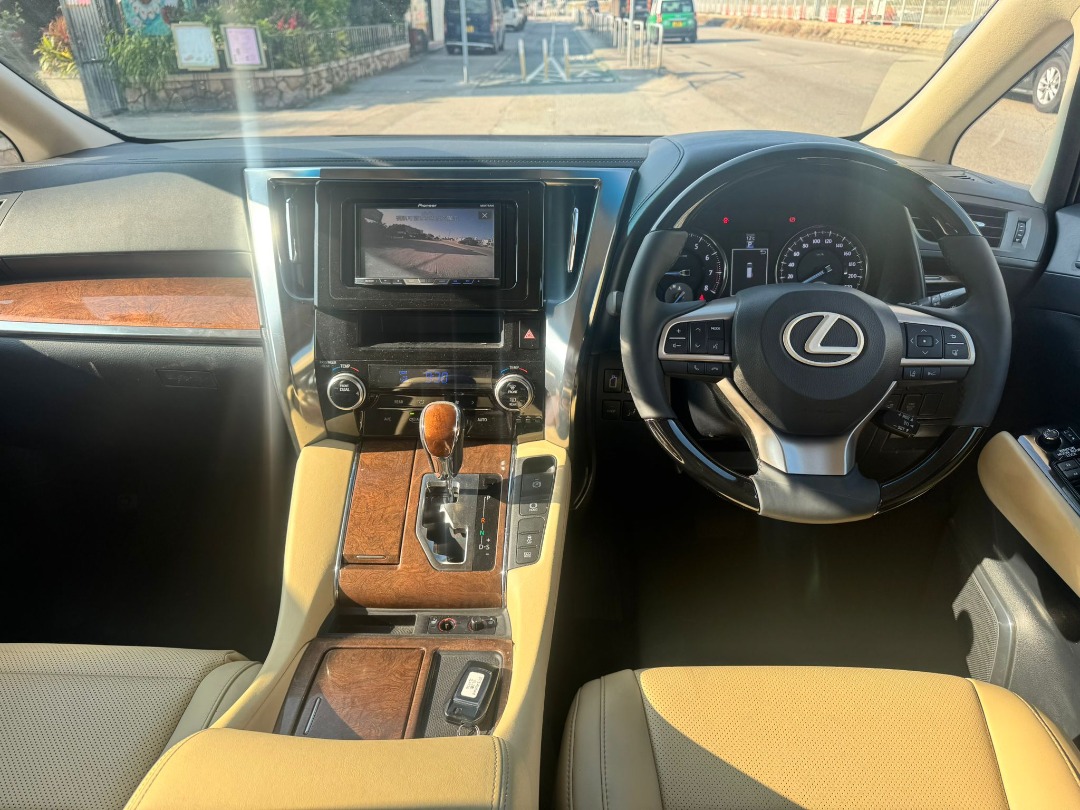 Toyota Alphard 3.5 Executive Lounge (A)62863172056962112