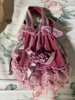 (Category: ) located in . Submitted by soufflieur (Listing ID 1344270072, Image 1). Description: .