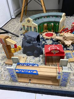 (Category: ) located in . Submitted by sequin_emas (Listing ID 1344301617, Image 1). Description: .