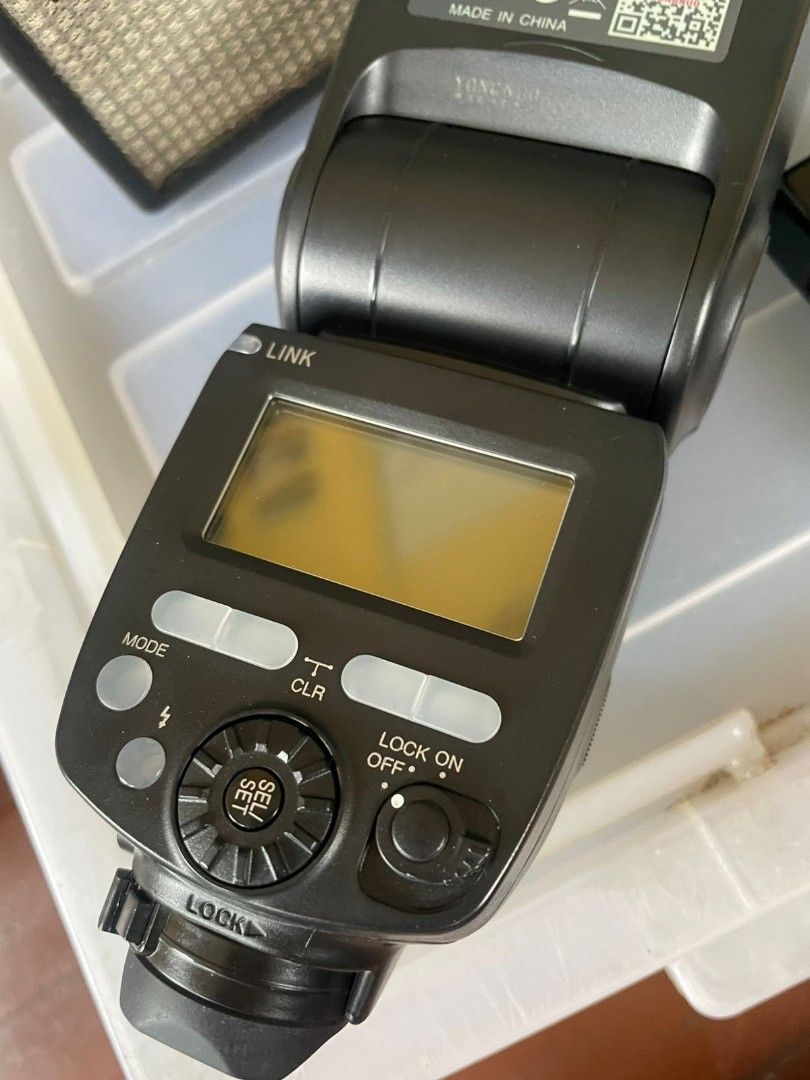 [FREE] Yongnuo Speedlite YN685 (not working) (Category: Flashes) located in Quezon City. Submitted by nyandecluttering (Listing ID 1344309605, Image 3). Description: Yongnuo Speedlite YN685 (not working) with pouch and box Take as is Delivery to be shoulderer by buyer.