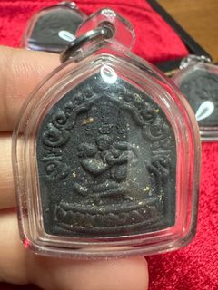 （分類：）位於 。 由 ericlauamulet 提交（商品編號 1339742041，圖片 1）。簡介： 。