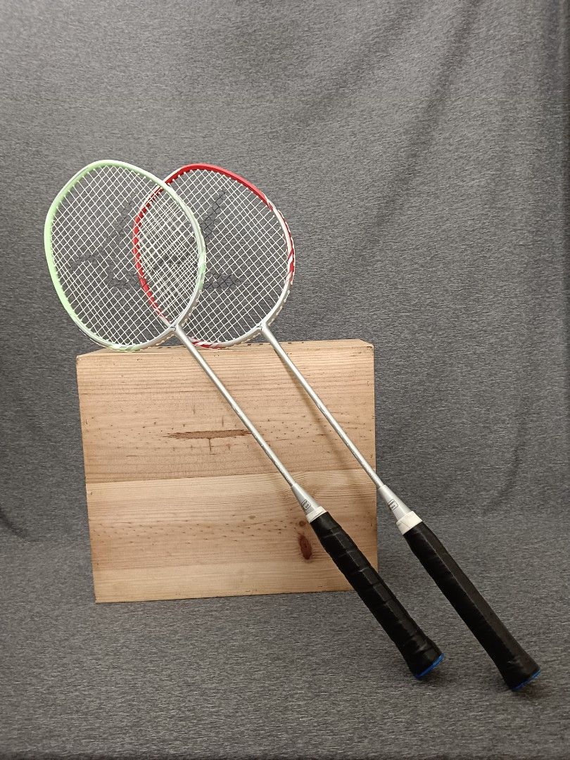 羽毛球拍 DECATHLON 85g 2支附拍袋#蛇年行大運