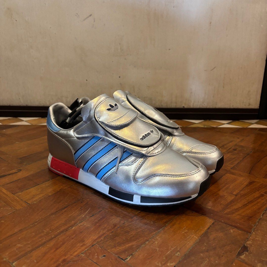 Adidas Micropacer OG (Category: Sneakers) located in Makati City. Submitted by aldt21 (Listing ID 1339588606, Image 2). Description: Adidas Micropacer OG Metallic Silver US Mens 10 Step counter is fully functioning Bought in Japan Replacement box available.