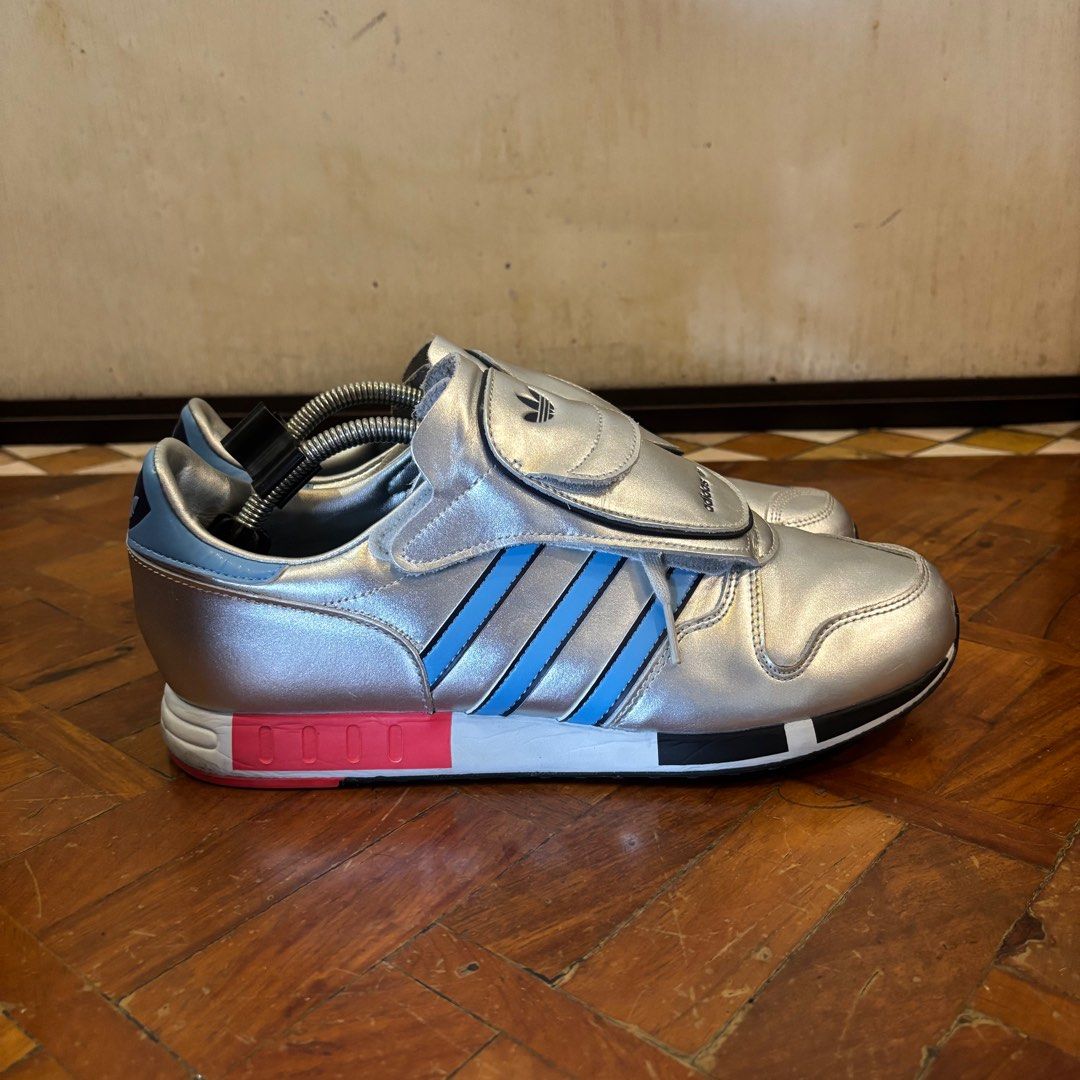 Adidas Micropacer OG (Category: Sneakers) located in Makati City. Submitted by aldt21 (Listing ID 1339588606, Image 3). Description: Adidas Micropacer OG Metallic Silver US Mens 10 Step counter is fully functioning Bought in Japan Replacement box available.