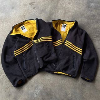 (Category: ) located in . Submitted by deegotgarments (Listing ID 1339723967, Image 1). Description: .