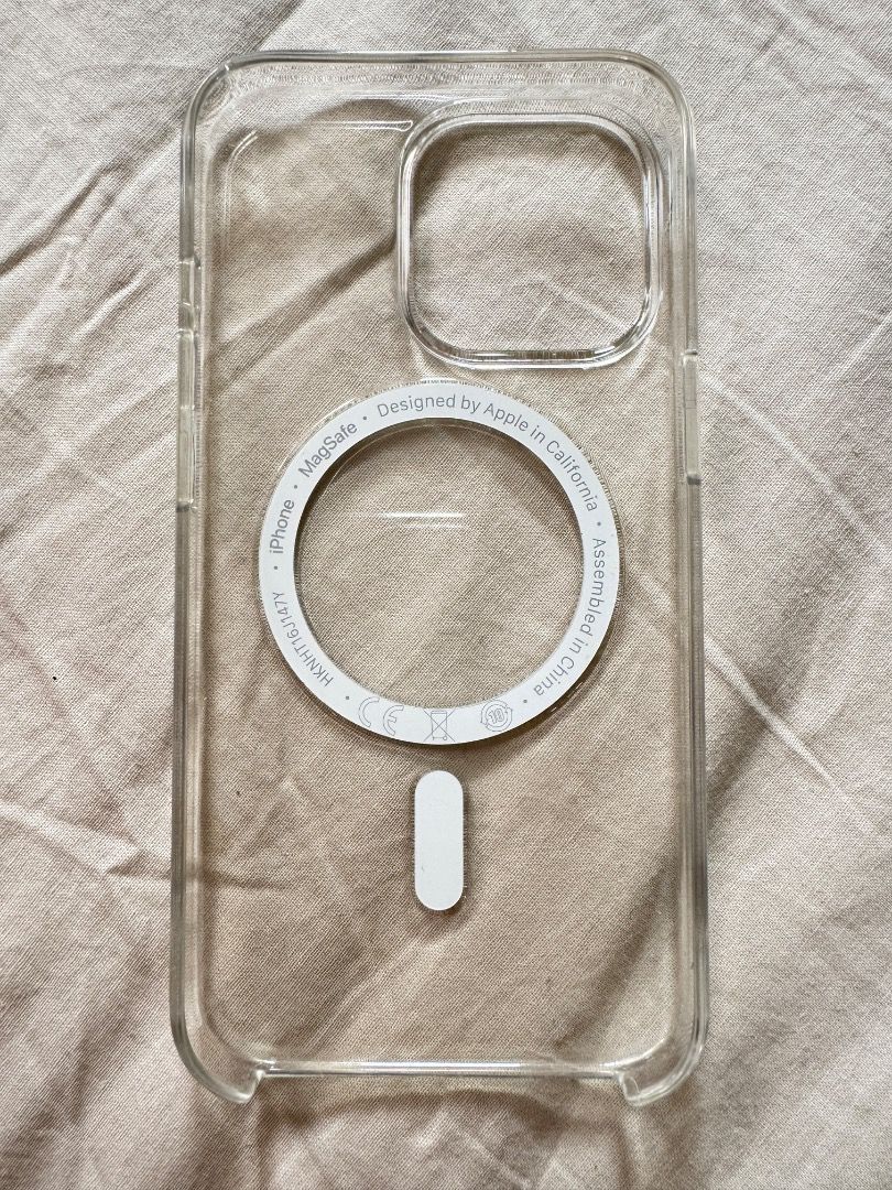 Apple iPhone 13 Pro clear case (Category: Cases & Sleeves) located in Imus. Submitted by msdebz (Listing ID 1339618253, Image 2). Description: original box is not available, receipt (online purchase) is availble upon request no cracks.