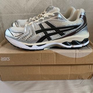 （分類：）位於 。 由 yuhin9593 提交（商品編號 1339579944，圖片 1）。簡介： 。