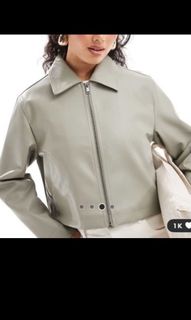 (Category: ) located in . Submitted by sallyshops (Listing ID 1339739761, Image 1). Description: .