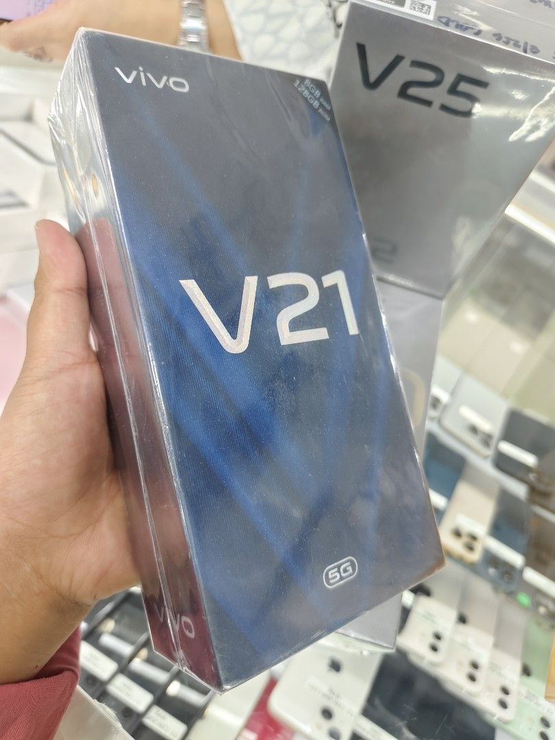 Available V25 5G V21 5G (Category: Vivo) located in San Juan City. Submitted by ABTGadgets (Listing ID 1339621020, Image 2). Description: V25 5G 256GB V21 128GB ✅ 100% Legit / original Check our (reviews/feedback) for reference!! For inquiry pm/call 09288603047 / 0927950 1885 We ship nationwide via LBC, Ap cargo For Cod NCR/metro manila only + delivery charge 2ndFloor The Brigeway Shop Greenhills Shopping Center San Juan City we accept bulk(whole
