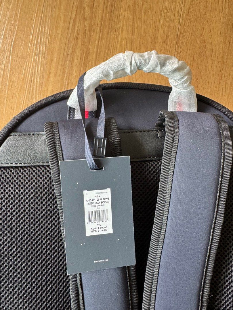 Backpack (Category: Backpacks) located in Singapore. Submitted by chuangjiang (Listing ID 1339601376, Image 3). Description: Rare Backpack Based length 26 CM Left to right Width 30 CM Based to top Length 43 Cm Side width 11 to 12 CM .