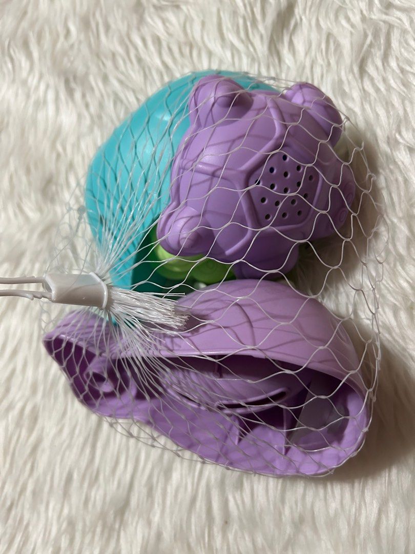Bath time Fun Toys *’MIGO (Category: Infant Playtime) located in Pasig City. Submitted by mixpicks (Listing ID 1339561462, Image 2). Description: Good Quality .