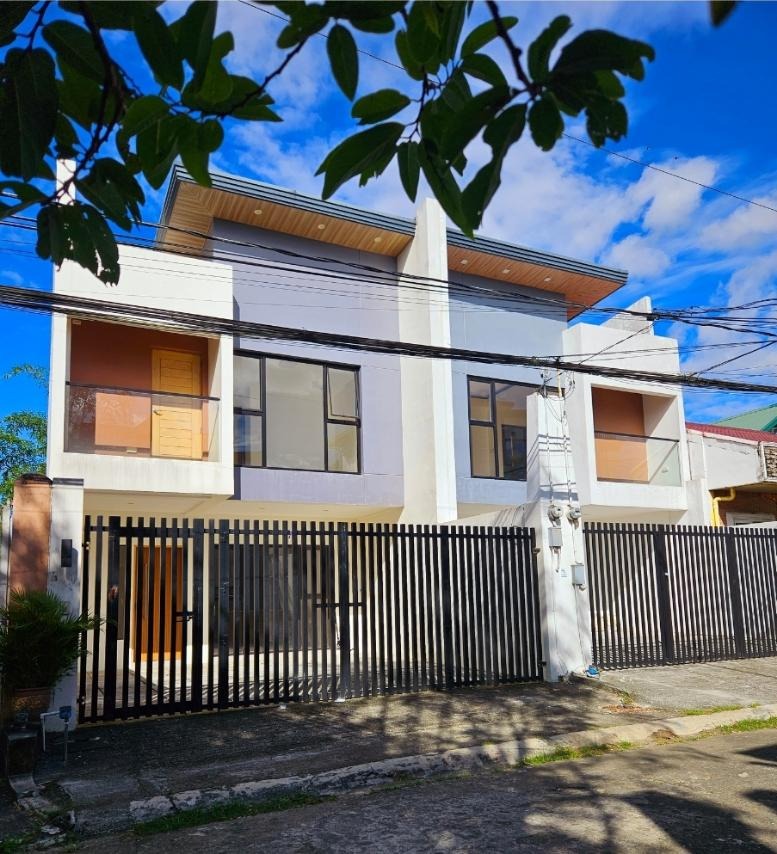 (Category: ) located in . Submitted by remax.portfolio (Listing ID 1339595522, Image 1). Description: .