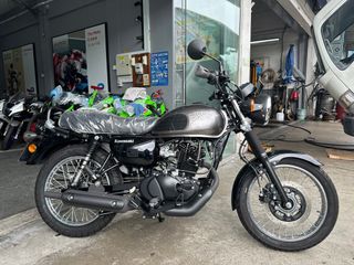 (Category: ) located in . Submitted by soonhinmotors (Listing ID 1338603351, Image 1). Description: .