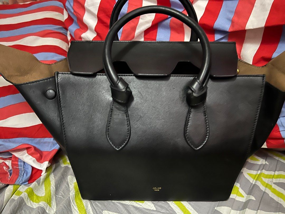 Celine tie knot mini black tote bag (Category: Tote Bags) located in Baguio. Submitted by pamreyes29 (Listing ID 1318751796, Image 2). Description: Celine tie knot mini black tote bag Everyday bag. .