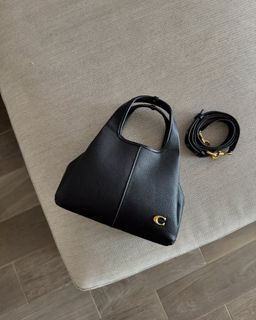 🎄COACH SHOULDER BAG LANA IN BLACK