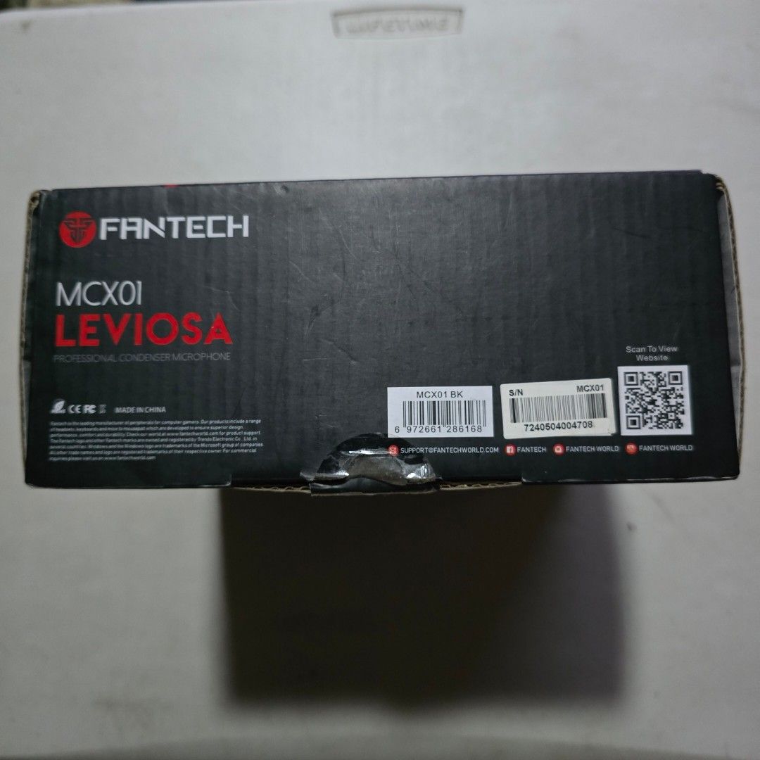 Fantech Leviosa MCX01 (Category: Microphones) located in Mandaluyong City. Submitted by hrld15 (Listing ID 1339670825, Image 2). Description: Fantech Leviosa MCX01 ● With complete packaging.